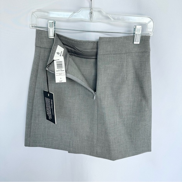 Babaton Grey Asymmetrical Mini Skirt Size 0 NWT Film Worn - Picture 9 of 9